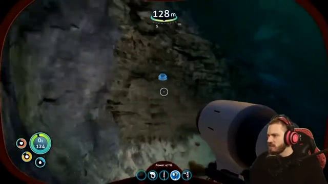 PewDiePie reacts to the warper смотреть онлайн