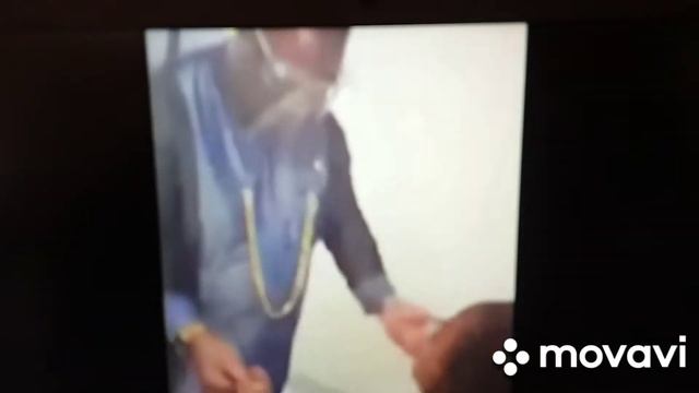 ARCHBISHOP DUNCAN WILLIAMS DANCES TO Chocho Mucho SONG IN BIRTHDAY PARTY. смотреть онлайн
