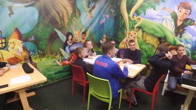 "Зерно Истины" Первая игра зимней серии. Играет команда "Миротворцы" (архив). Лига подростков смотреть онлайн