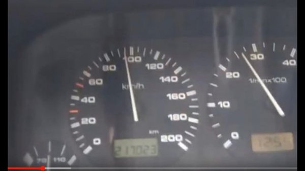 Volkswagen Caddy
 2000 год