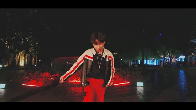 [KPOP IN PUBLIC]TAEYANG(태양) - Shoong!(슝) (feat. LISA Of BLACKPINK) |Dance Cover By Double Eight Cre