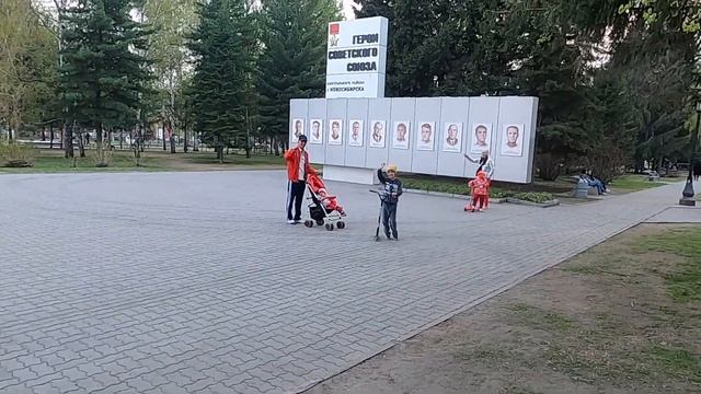 ЦЕНТР НОВОСИБИРСКА / ПЕРВОМАЙСКИЙ СКВЕР смотреть онлайн