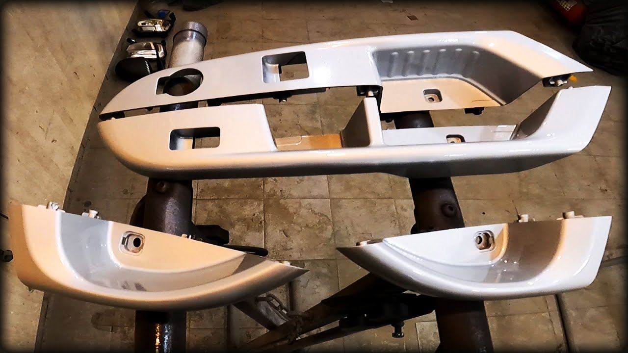 Красим пластик салона в ГЛЯНЕЦ! Показываю простой быстрый способ. смотреть онлайн