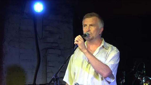 Александр Дубинин - Я беру кривоногое лето коня (Л.Губанов) смотреть онлайн