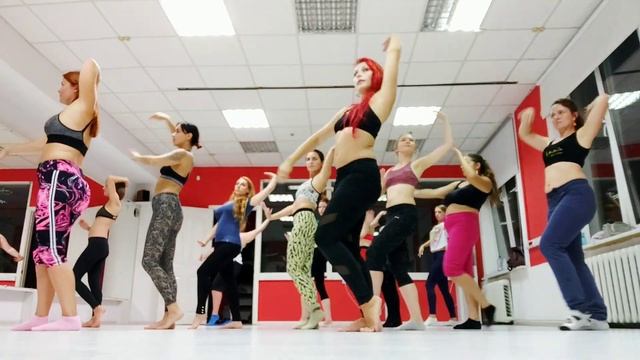 Открытый урок по Трайбл Фьюжн c нуля (Tribal Fusion). Минск смотреть онлайн