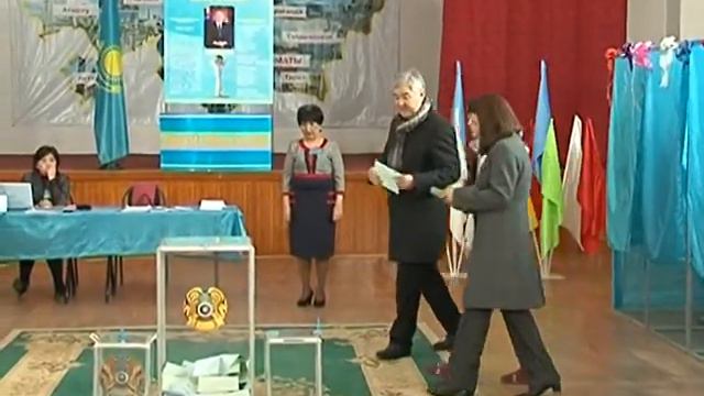 Амиржан Косанов проголосовал на выборах смотреть онлайн