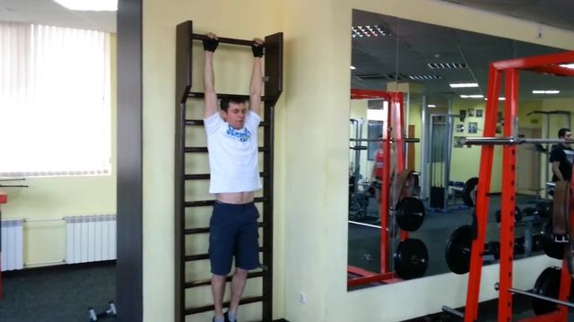 Подъёмы ног на шведской стенке | Sliderlife.ru - Спортивная Социальная сеть смотреть онлайн