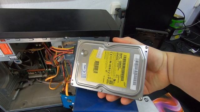Hard Disk S M A R T Status BAD, backup and replace (RESOLVIDO) смотреть онлайн