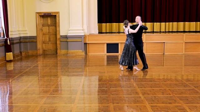 Quick Rhythm Dance PLUS Beginner Quickstep | Ballroom Mastery TV смотреть онлайн