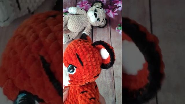 МК вязаный плюшевый тигр крючком \ обзор МК смотреть онлайн