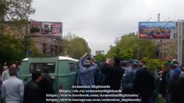 Такое не часто увидишь смотреть онлайн