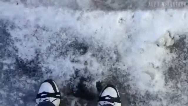 я не могу уснуть в этом месте из-за того что я не сплю с твоей мамой! смотреть онлайн