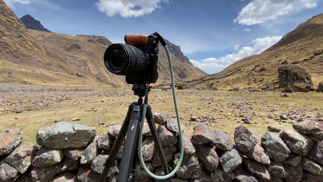 Why I won't be selling my Fujifilm X-T4 for the X-T5 смотреть онлайн
