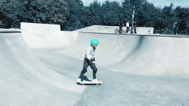Ultimate skating! (Bertil & Julius) смотреть онлайн