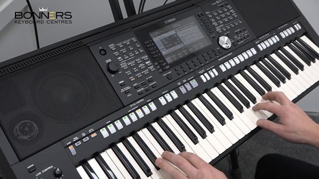 Korg PA1000 vs Yamaha PSR-S975 THE ULTIMATE COMPARISON VIDEO смотреть онлайн