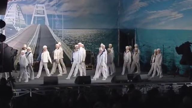 театр эстрады "Льдинка", попурри"Qween" смотреть онлайн