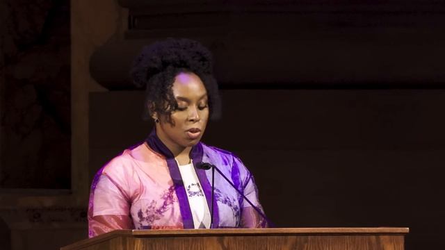 Chimamanda Ngozi Adichie Lecture смотреть онлайн