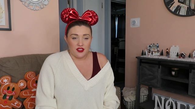 DISNEY WORLD HAUL // CHRISTMAS EDITION смотреть онлайн