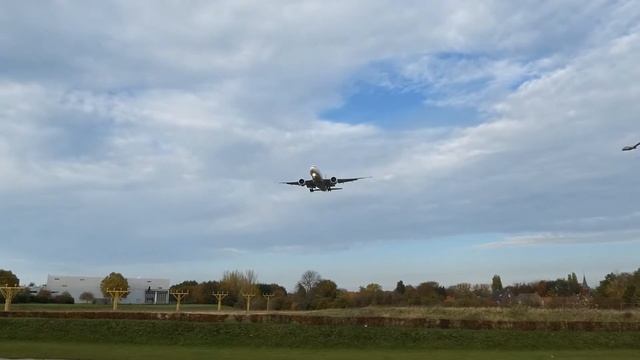Maastricht Aachen Airport (14)