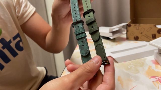 Unboxing Mi Band 8 and straps смотреть онлайн