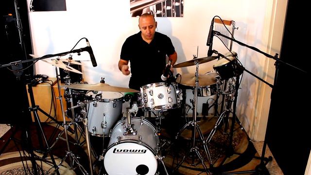 Tom Toms Funk Style Groove fills and Solos смотреть онлайн