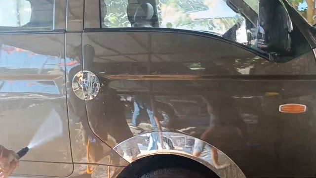 Carwash: Kia Bongo 2 And Hyundai Porter 2