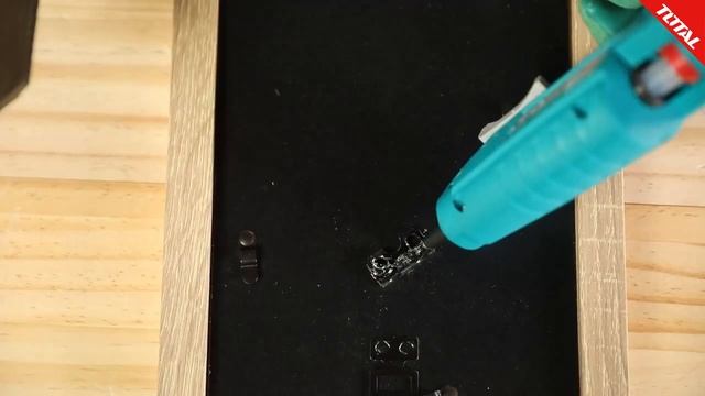 TOTAL Glue Gun TT101116 смотреть онлайн