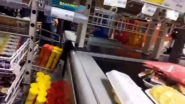 Часть третья. Месть за невозврат денег за просроченные конфеты. смотреть онлайн