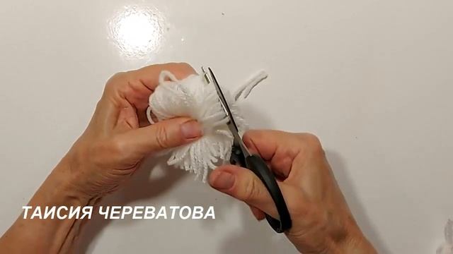 МИЛАШКА ТИГРЁНОК ИЗ ПОМПОНОВ! DIY ЛЕГКО. КРАСИВО.БЫСТРО рукоделие.поделки.своими руками из пряжи) смотреть онлайн