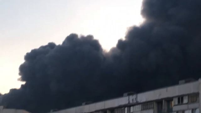 Горит тц "Синдика" смотреть онлайн