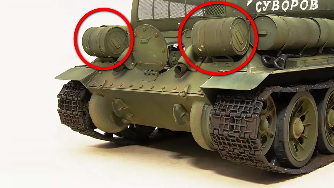 Для чего на корму Т-34 крепили продолговатые цилиндры смотреть онлайн