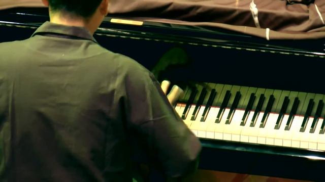 simakDialog - "For Once And Never" смотреть онлайн