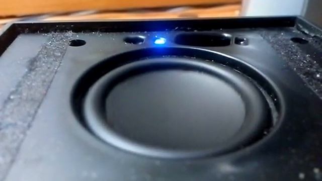 максимальный ход динамика jbl go смотреть онлайн