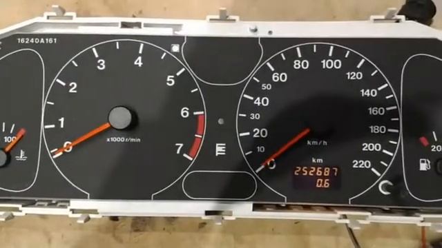 Test quadro strumenti Frontera B смотреть онлайн