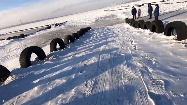 Горка на озере в городе Темиртау смотреть онлайн