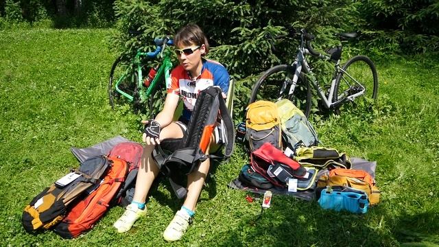 Велорюкзаки EVOC серии Explorer и FR смотреть онлайн