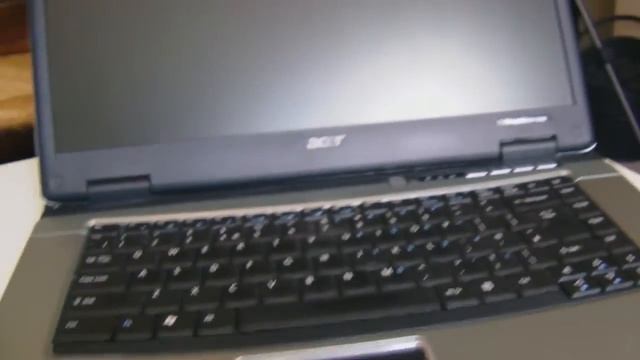 Acer Travelmate 4230 Laptop смотреть онлайн