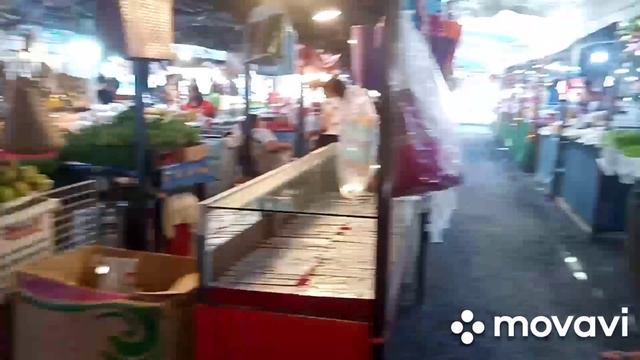 Самый дешёвый рынок в Паттайе с одеждой у Тук кома. Февраль март 2023 смотреть онлайн