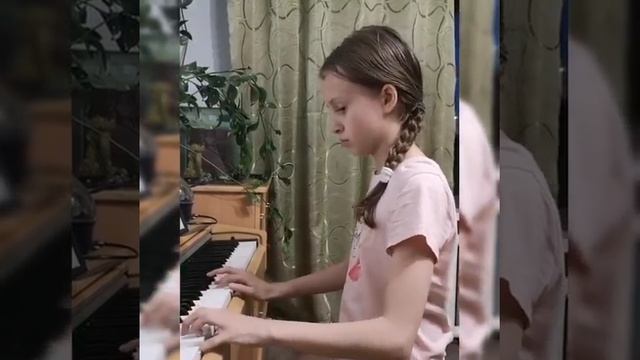 Играю на пианино Вальс "В старой Вене" ??✨? смотреть онлайн