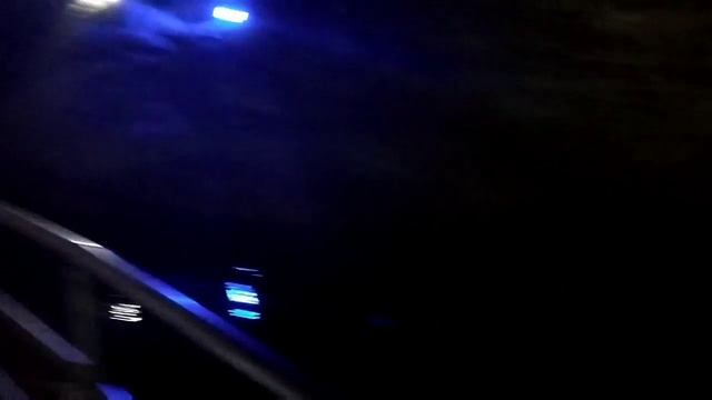 Yellow Dragon Cave / More Monkeys 🐒 смотреть онлайн