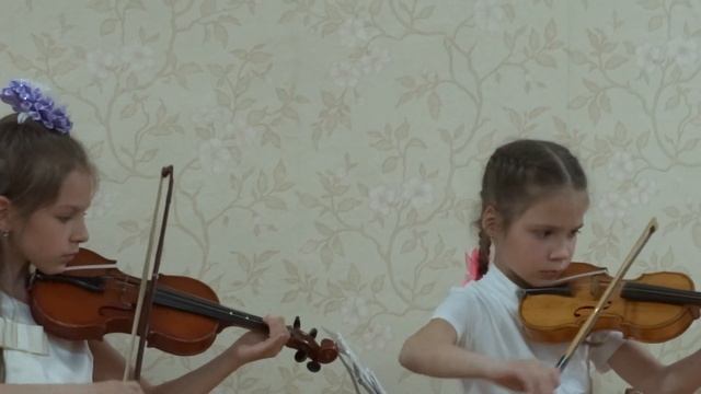 Скрипка. Белорусская народная песня "Перепелочка" смотреть онлайн