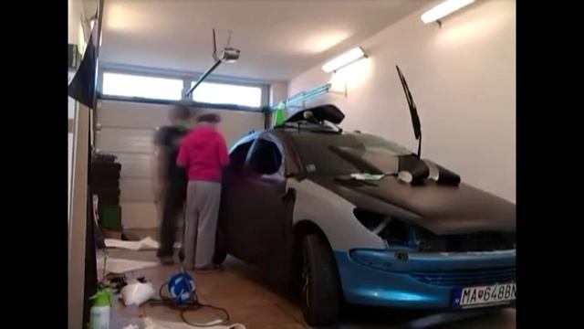 Peugeot 206 - celopolep čierny mat / black matte car wrap смотреть онлайн