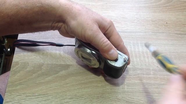 Ремонт крышки фотоаппарата Nikon Coolpix L 610 смотреть онлайн