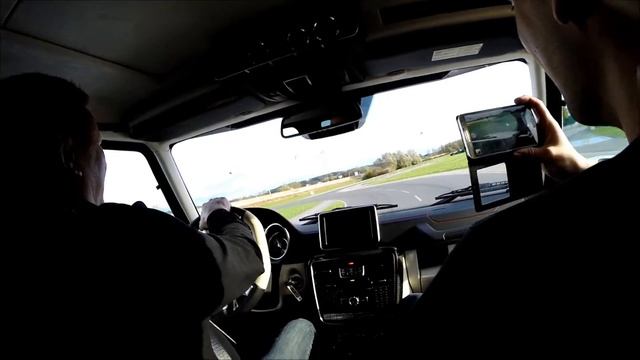 Mercedes G 63 AMG 6x6 Jumping and swimming смотреть онлайн