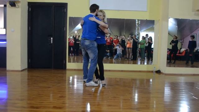 BACHATA MASTERCLASS IN TBILISI - SALSA CALIENTE TBILISI DANCE STUDIO смотреть онлайн
