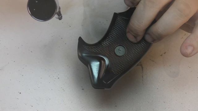 Копия плазменного пистолета из Вавилона-5. Prop copy of PPG from Babylon-5