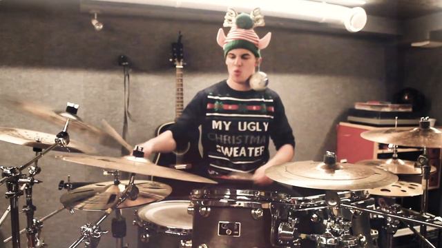GALLIA - Once Upon A December (OFFICIAL MUSIC VIDEO) смотреть онлайн