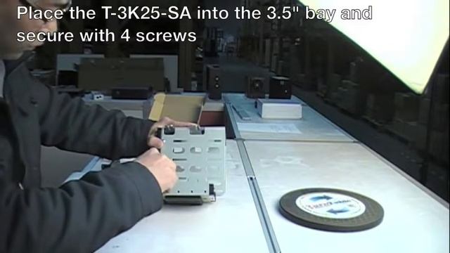 How to install the T-35K25-SA Drive Cage into D-400-6 Chassis смотреть онлайн