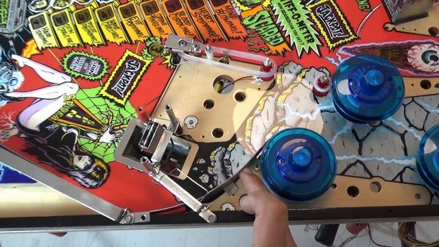 Spider Hole Posts & Gate + Last Steel Ball Guides - Pinball Playfield Swap - Part 21 of 30 смотреть онлайн