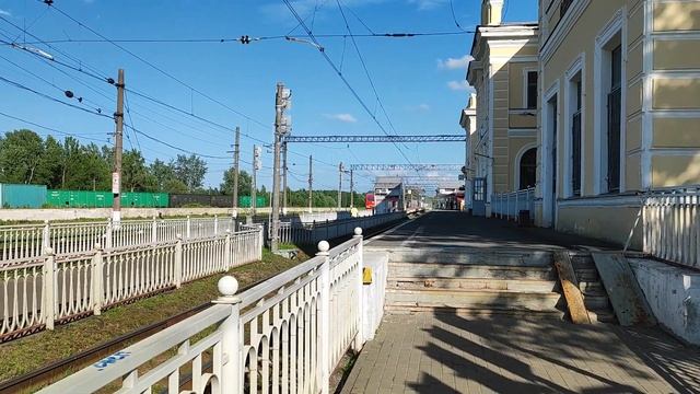 Прогулка по городу Ломоносов 2022 год. смотреть онлайн